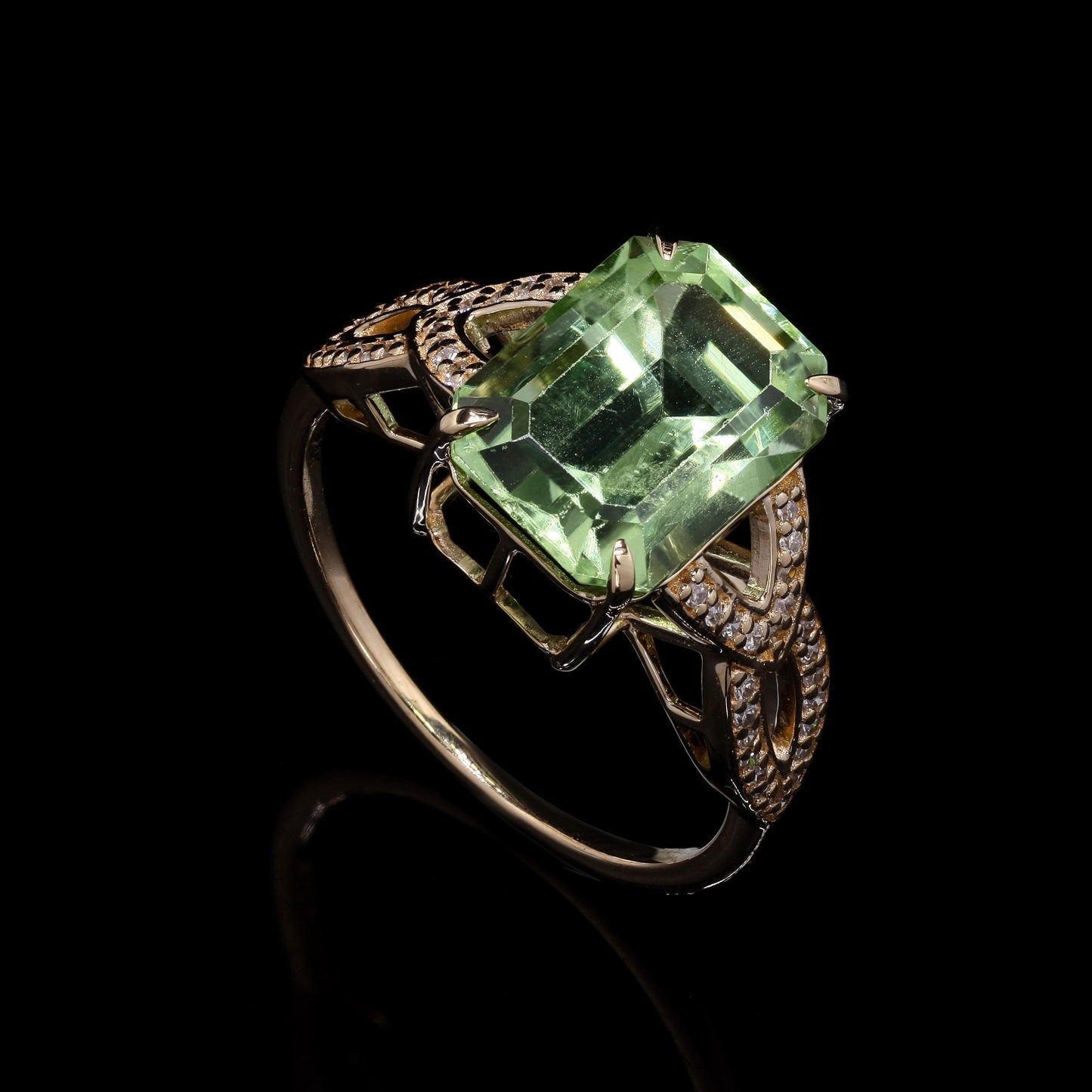 4.95 Ct Pear Mixed Cut Natural Peridot 14K Gold Ring