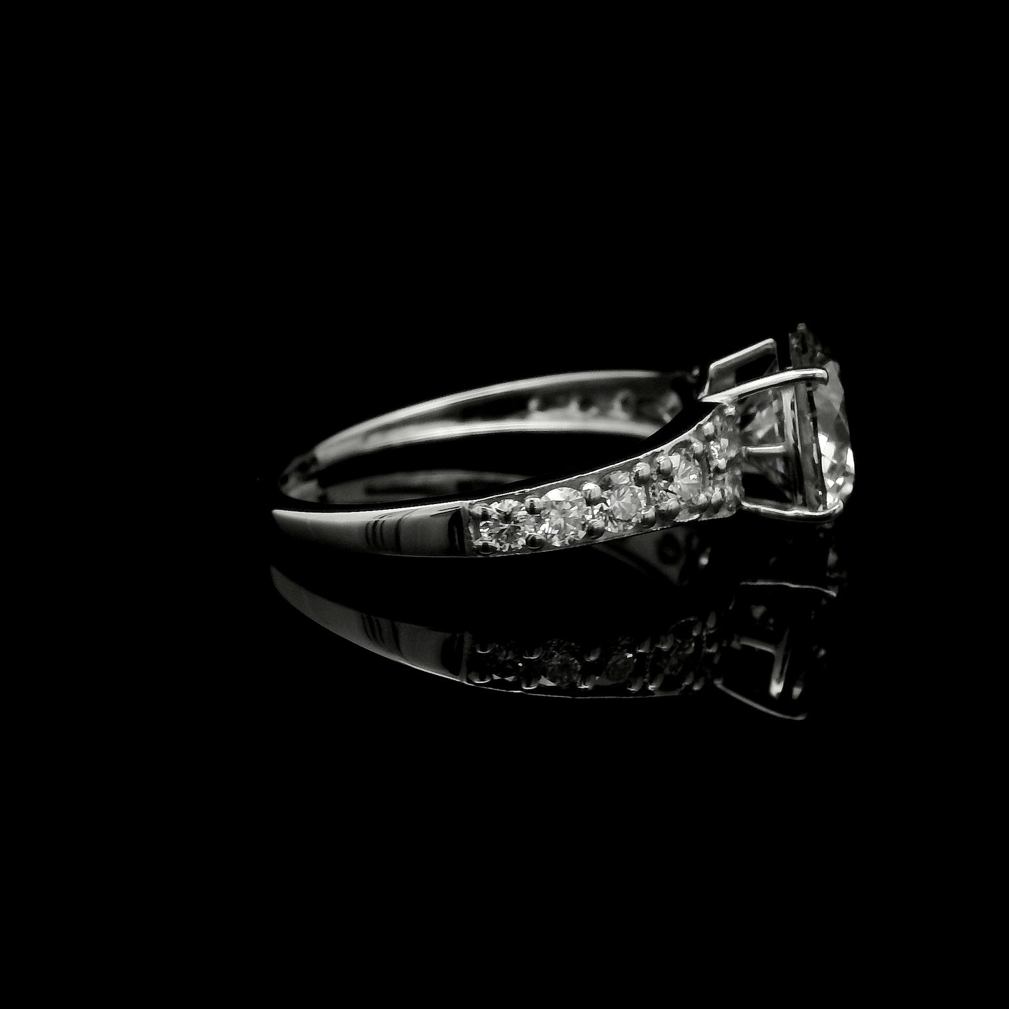 2.55 Carats Lab Grown Diamond 14K Gold Ring