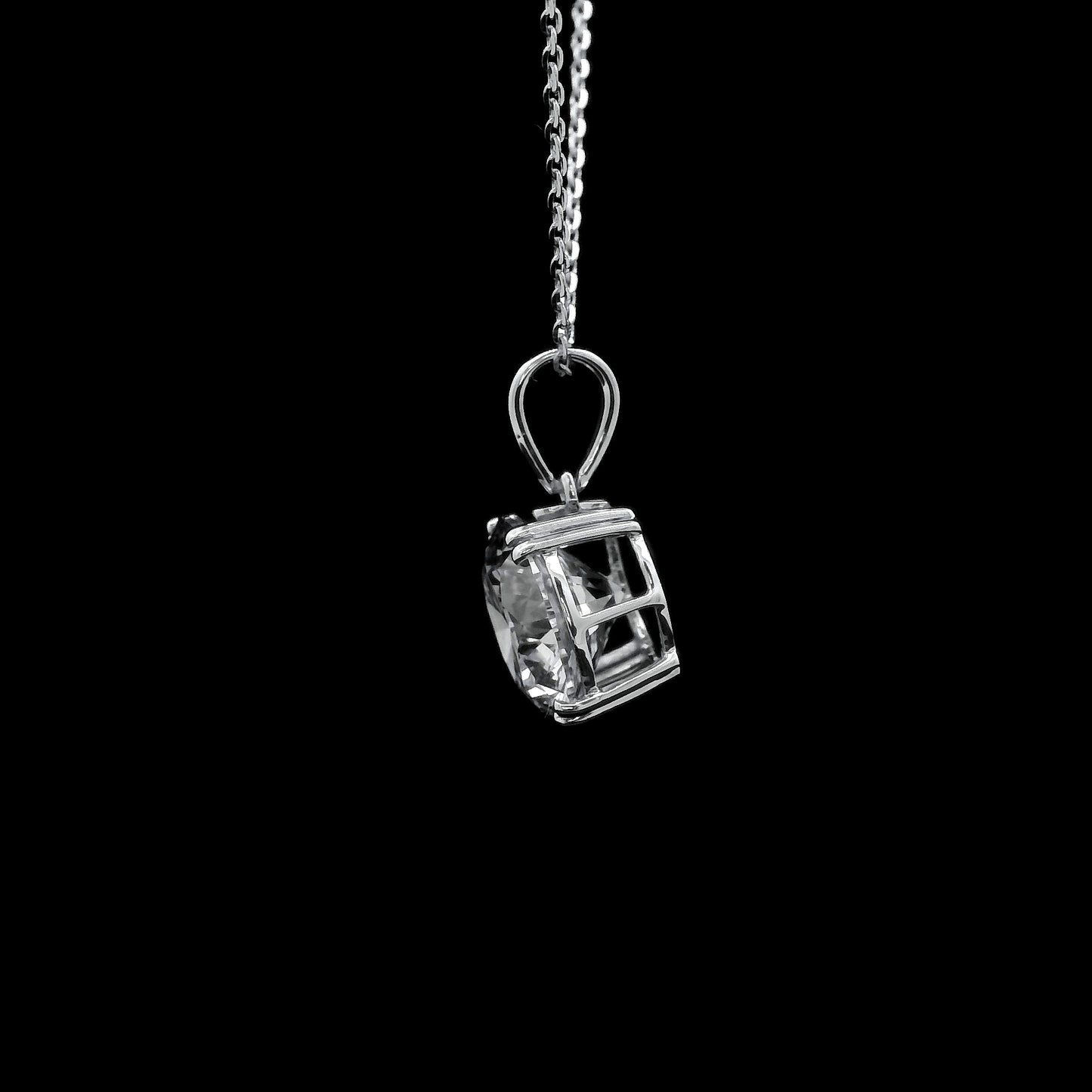 3.03 Carats Lab Grown Diamond 14K Gold Pendant