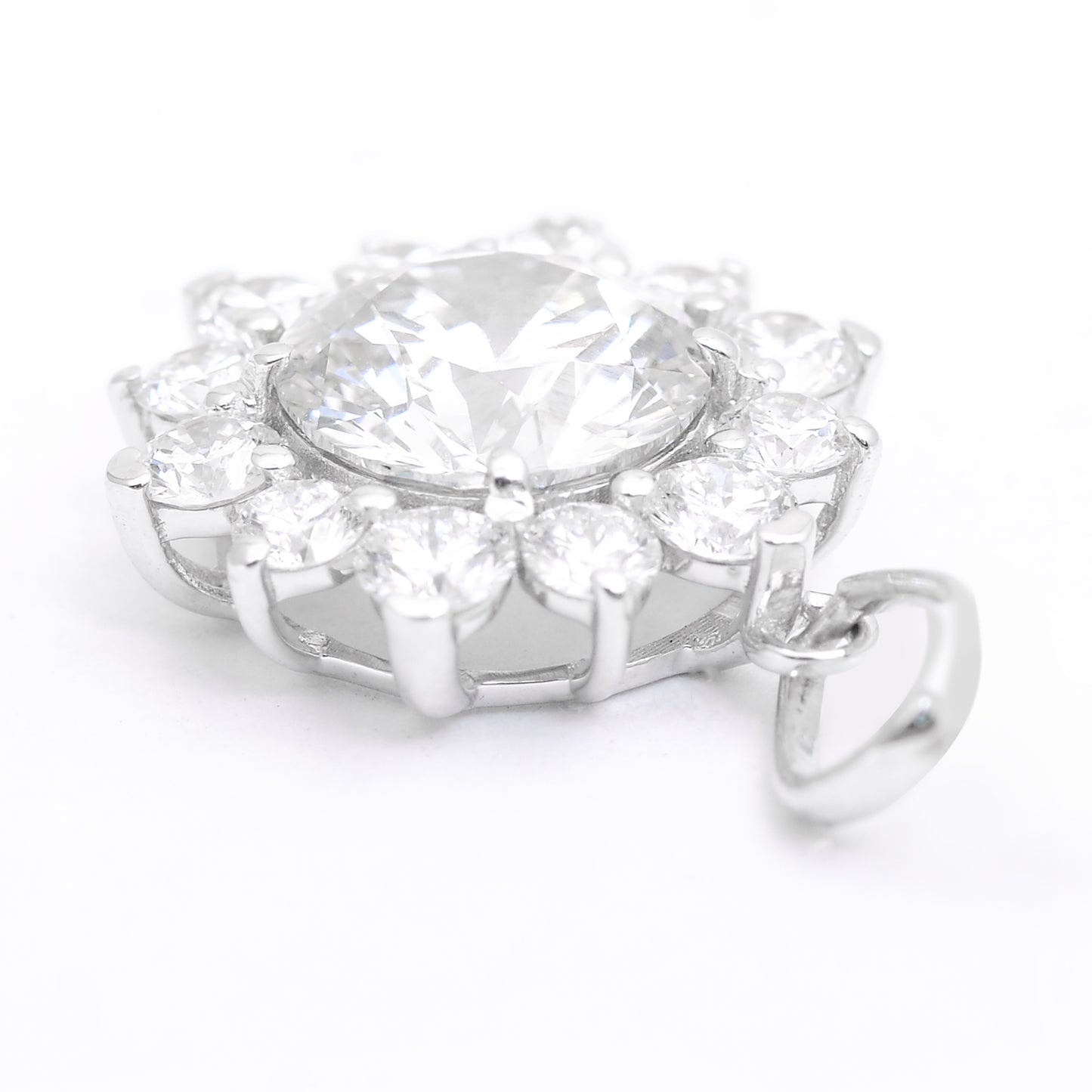 2.27 Carats Lab Grown Diamond 14K Gold Pendant