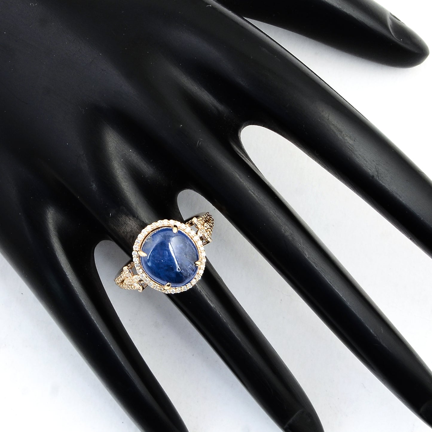 4.49 Ct Oval Cabochon Natural Corunum Sapphire 14K Gold Ring