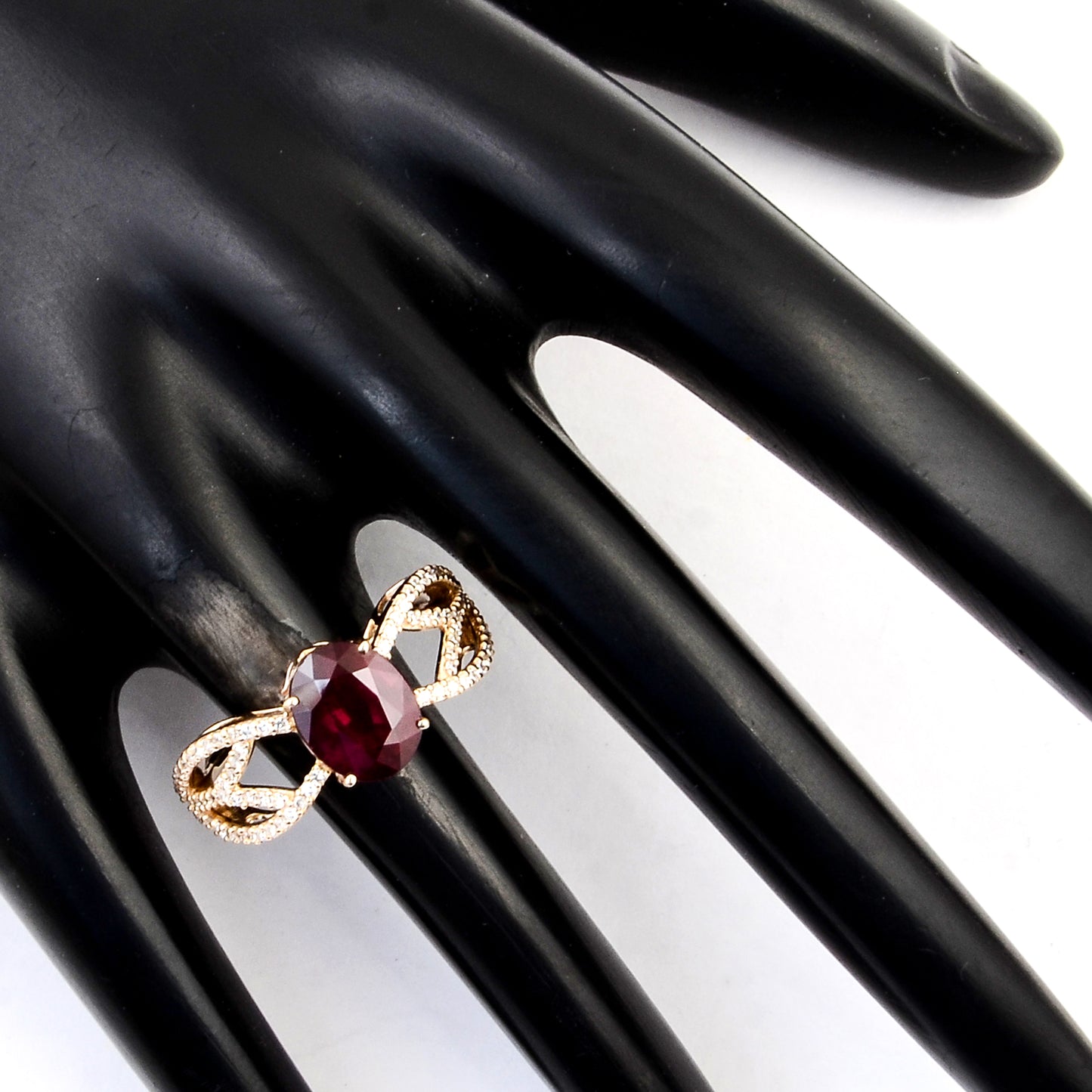 3.18 Ct Natural Pyrope-Almandite Garnet 14K Gold Ring
