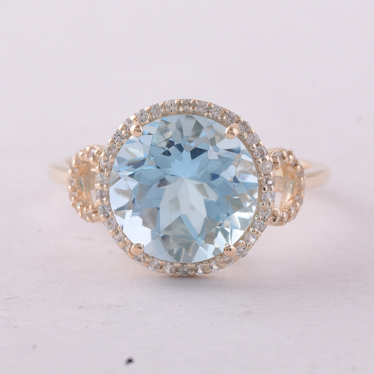4.80 Ct Round Blue Topaz 9K Gold Ring