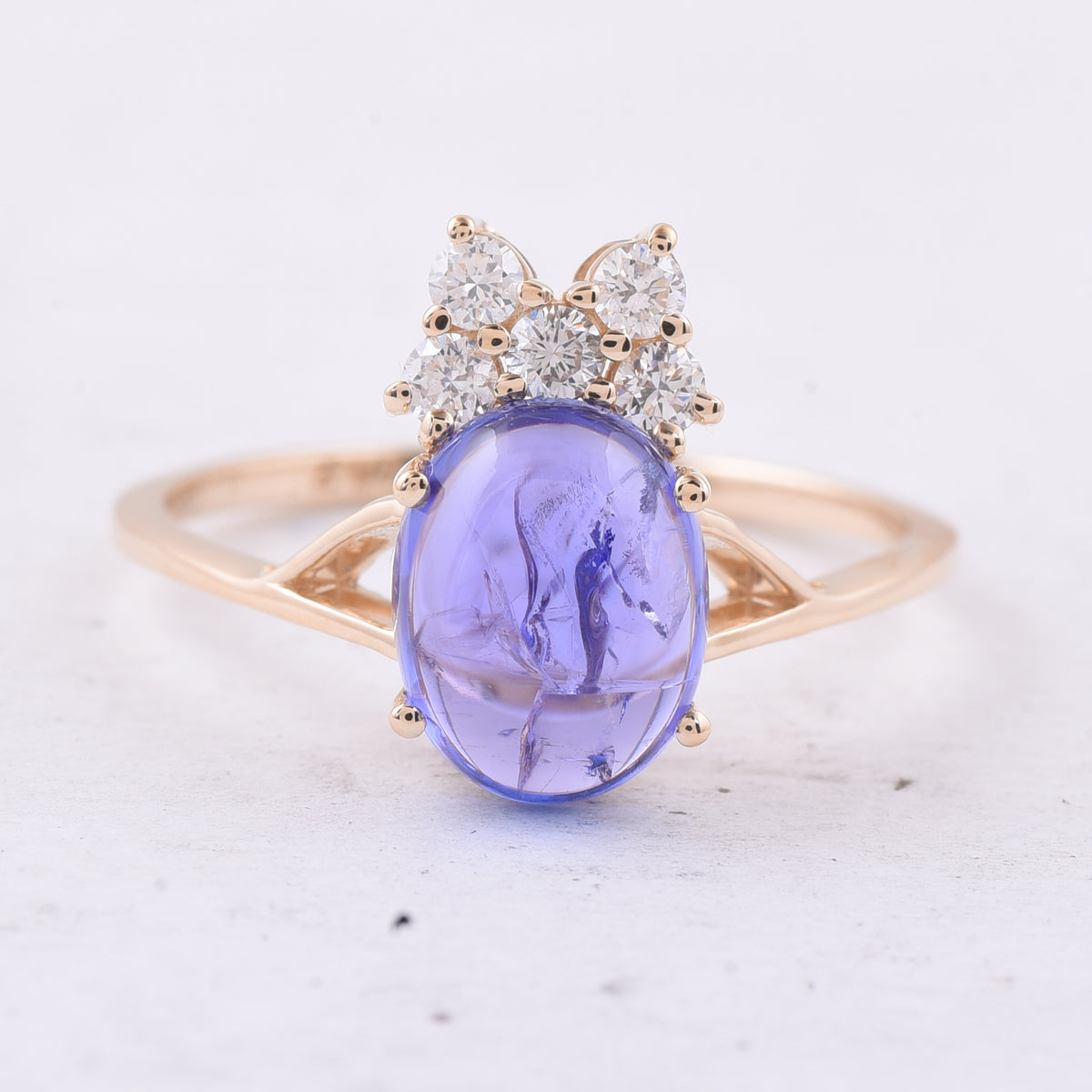 2.64 Ct Oval Cabochon Cut Natural Tanzanite 14K Gold Ring
