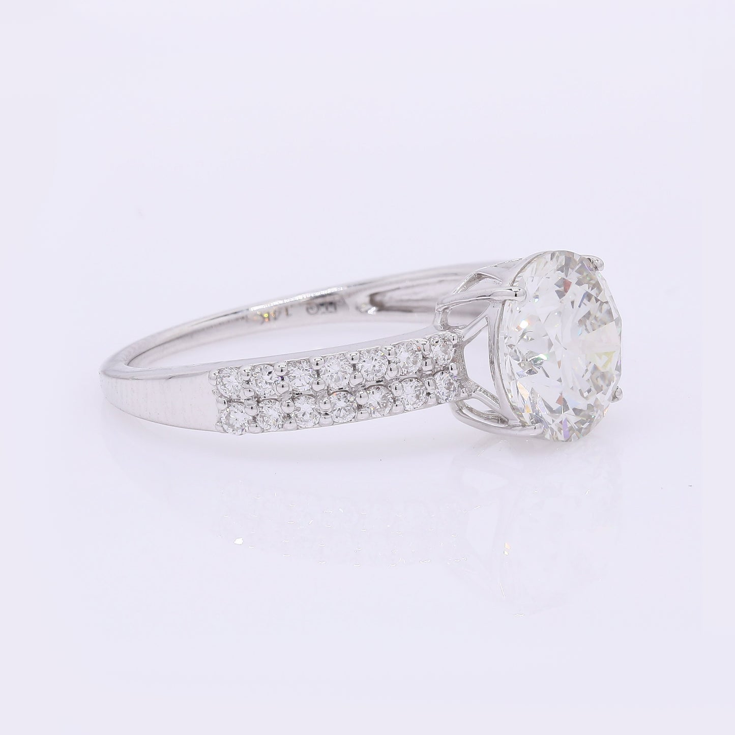 2.43 Carats Lab Grown Diamond 14K Gold Ring