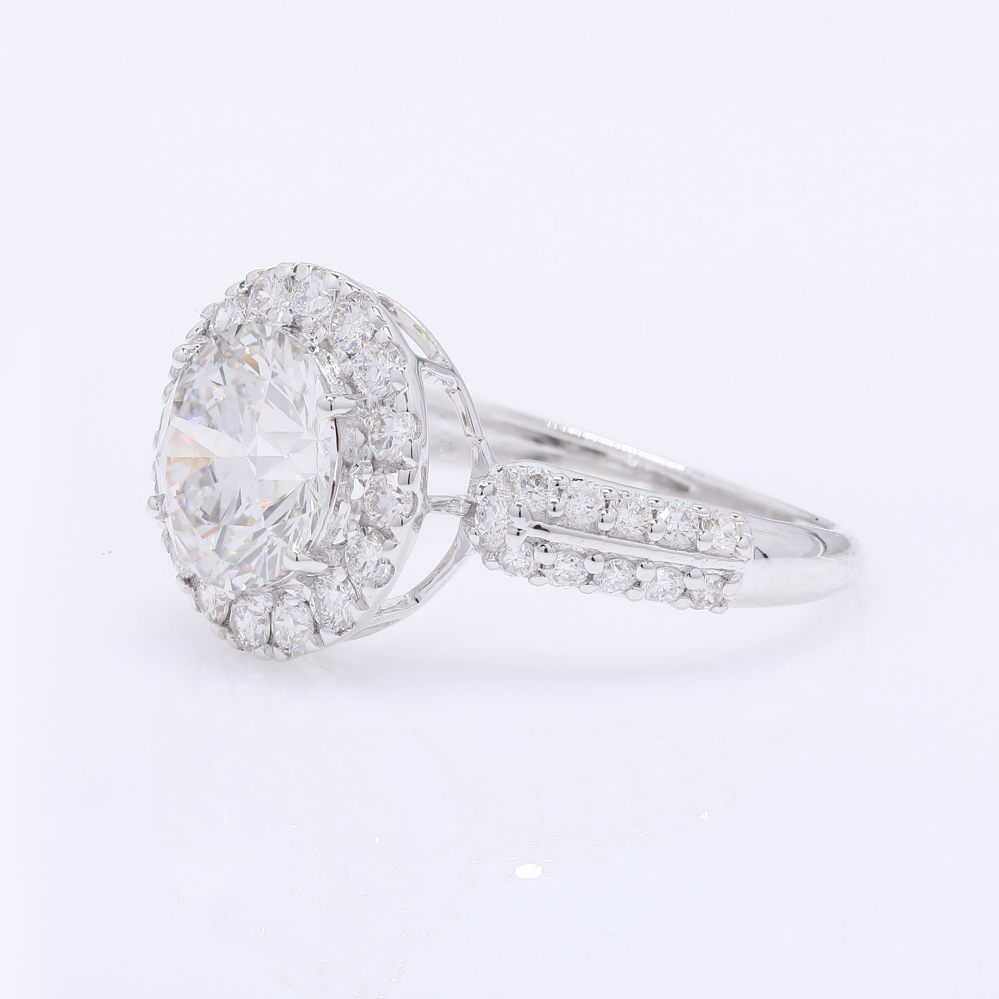 2.69 Carats Lab Grown Diamond 14K Gold Ring