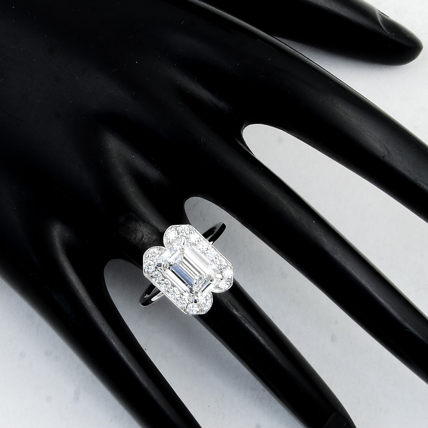 3.46 Carats Lab Grown Diamond 14K Gold Ring