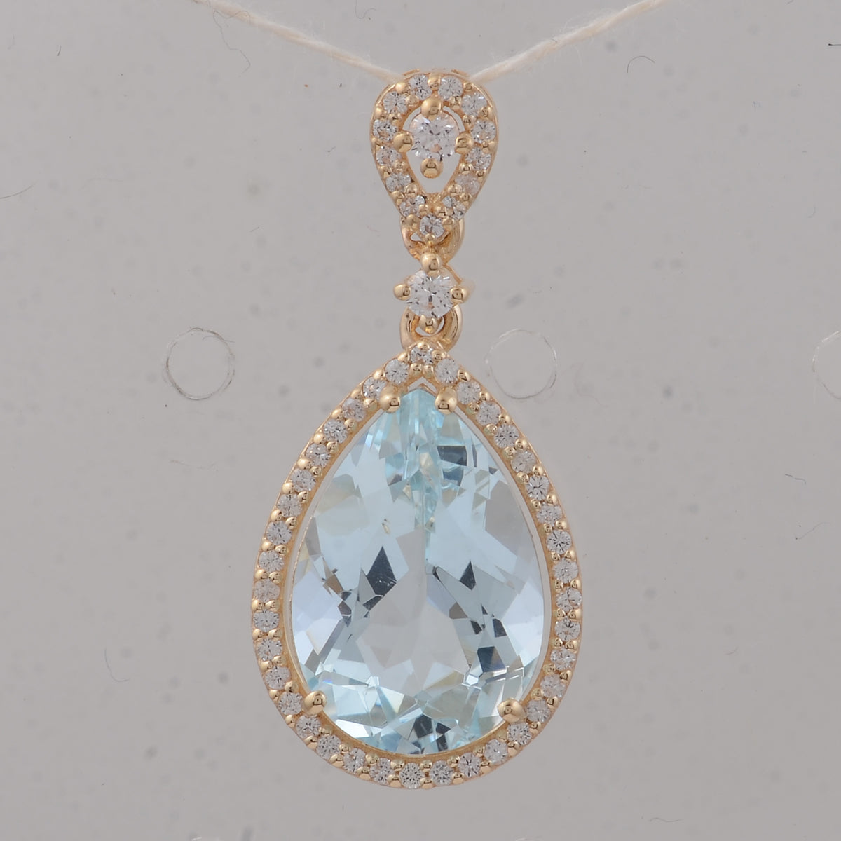 3.97 Ct Pear Aquamarine 9K Gold Pendant