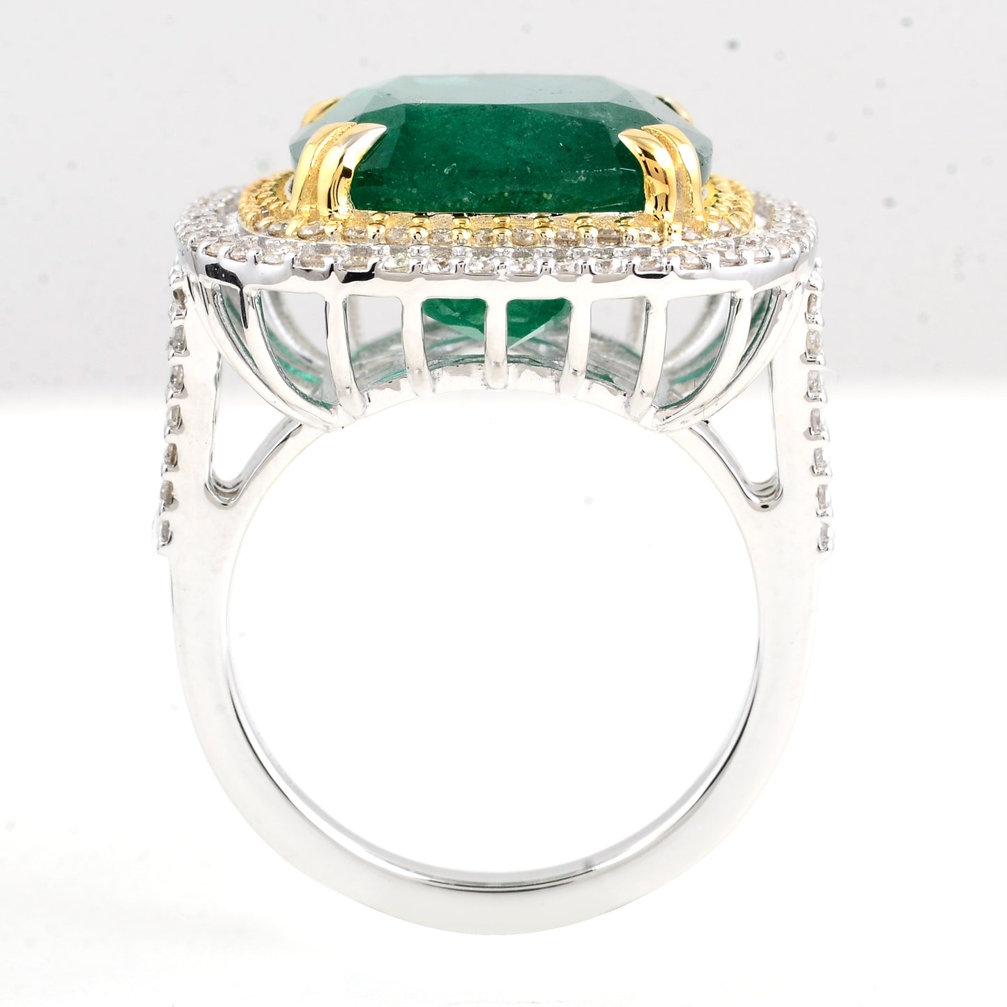 13.34 Carats Emerald 14K Gold Ring