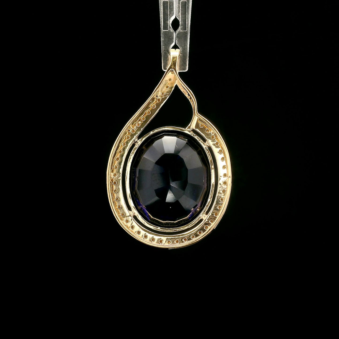 8.94 Ct Oval Mixed Cut Lab Grown Sapphire 14K Gold Pendant