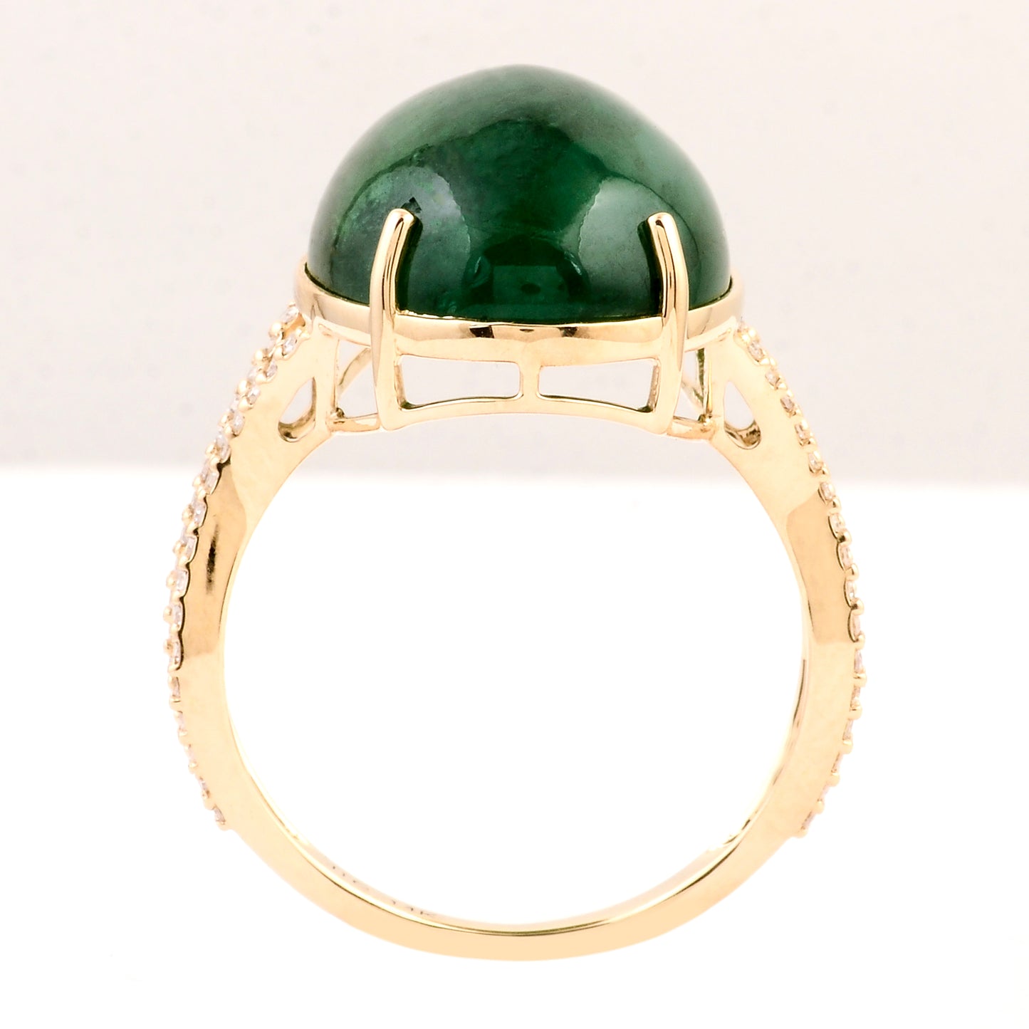 12.69 Ct Oval Cabochon Emerald 14K Gold Ring