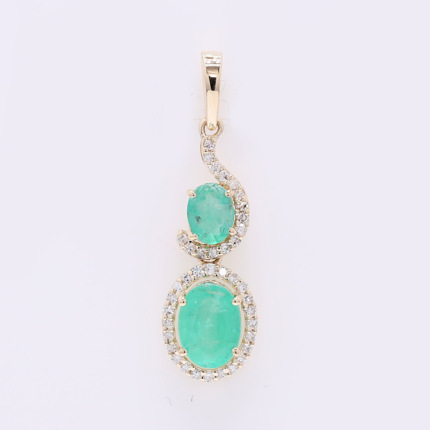 1.28 Ct Oval Mixed Cut Natural Emerald 14K Gold Pendant