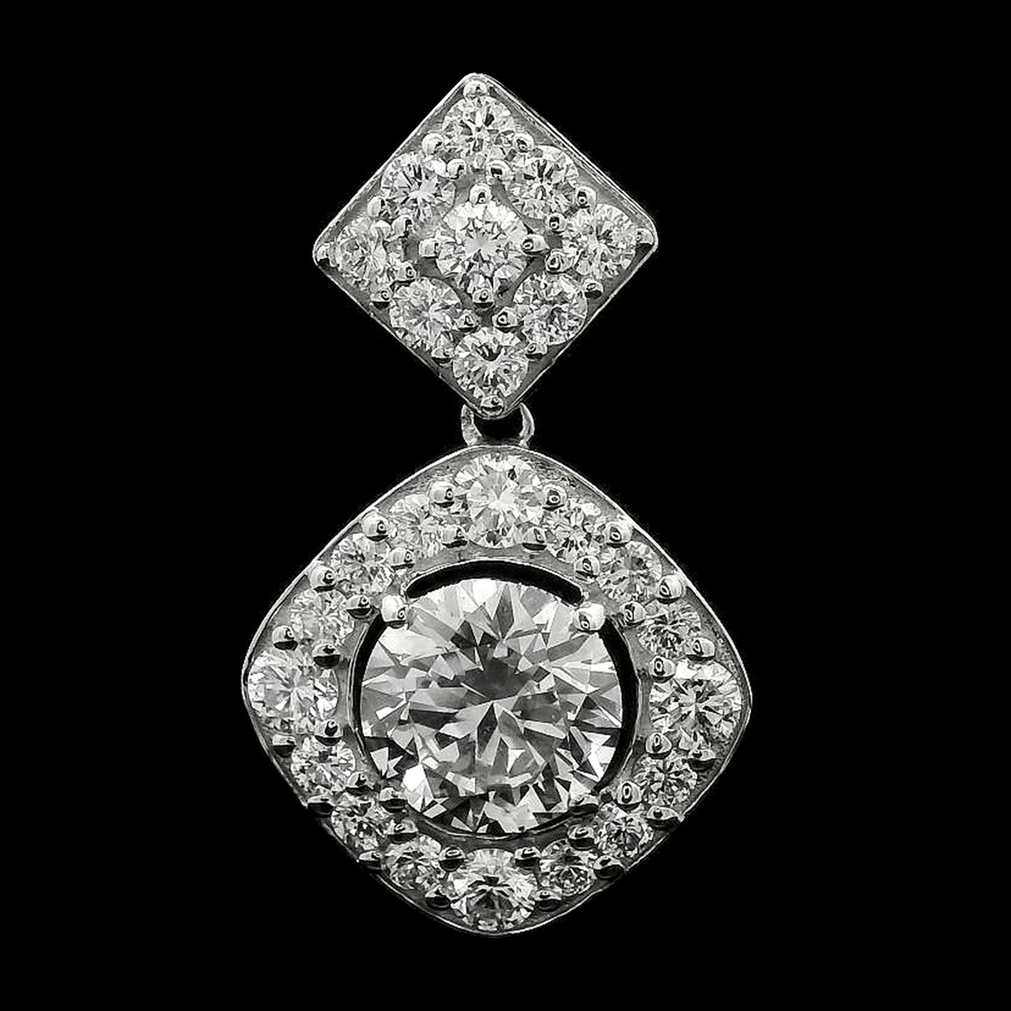 2.44 Carats Lab Grown Diamond 14K Gold Pendant
