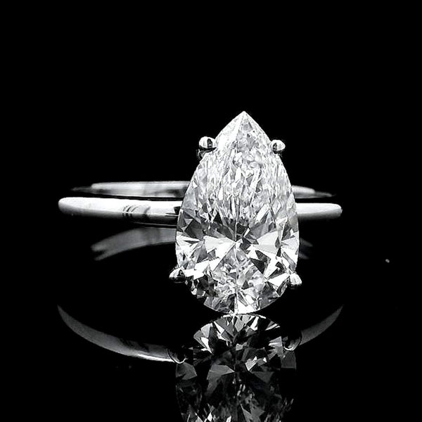 2.08 Carats Lab Grown Diamond 14K Gold Ring