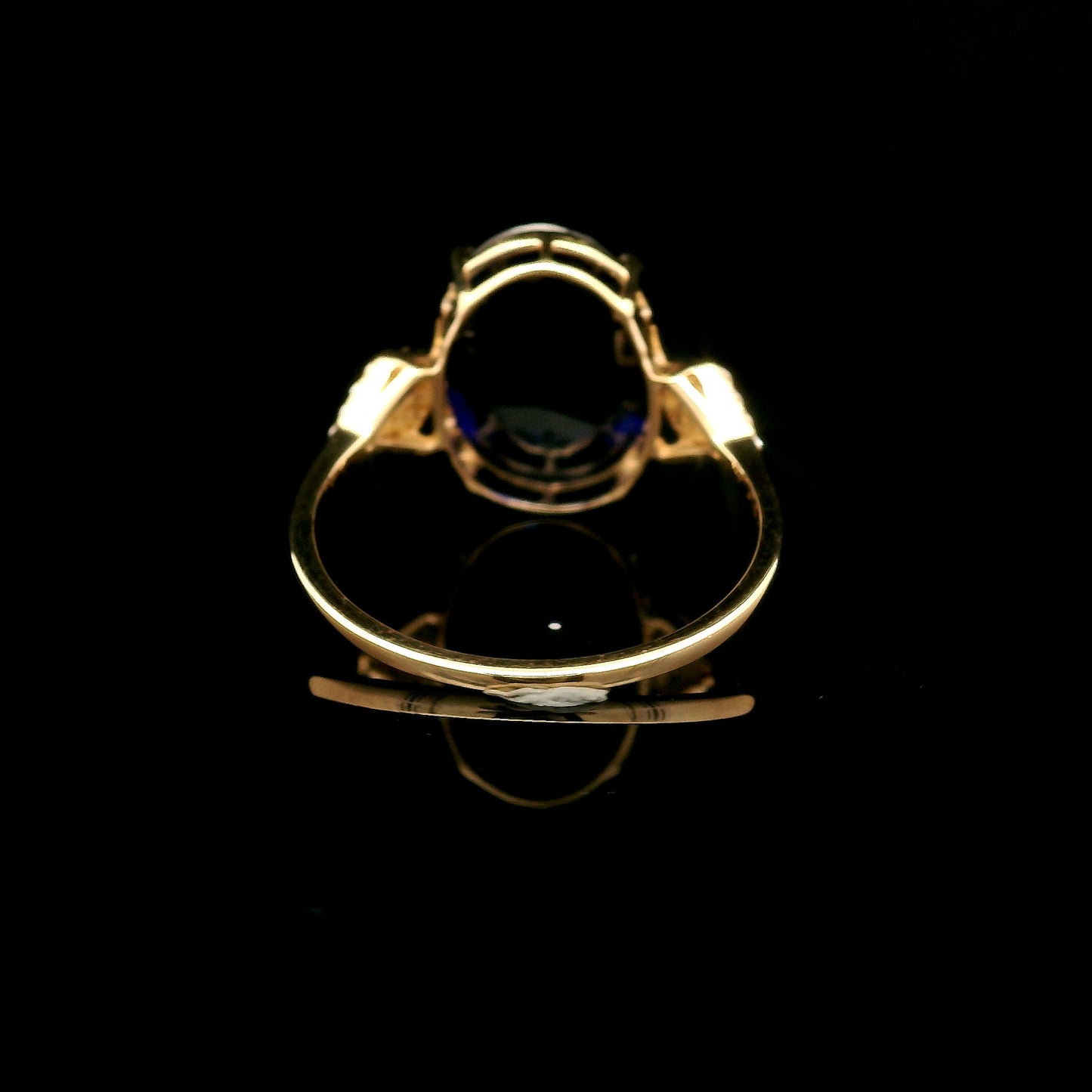 4.82 Ct Oval Mixed Cut Lab Grown Sapphire 14K Gold Ring