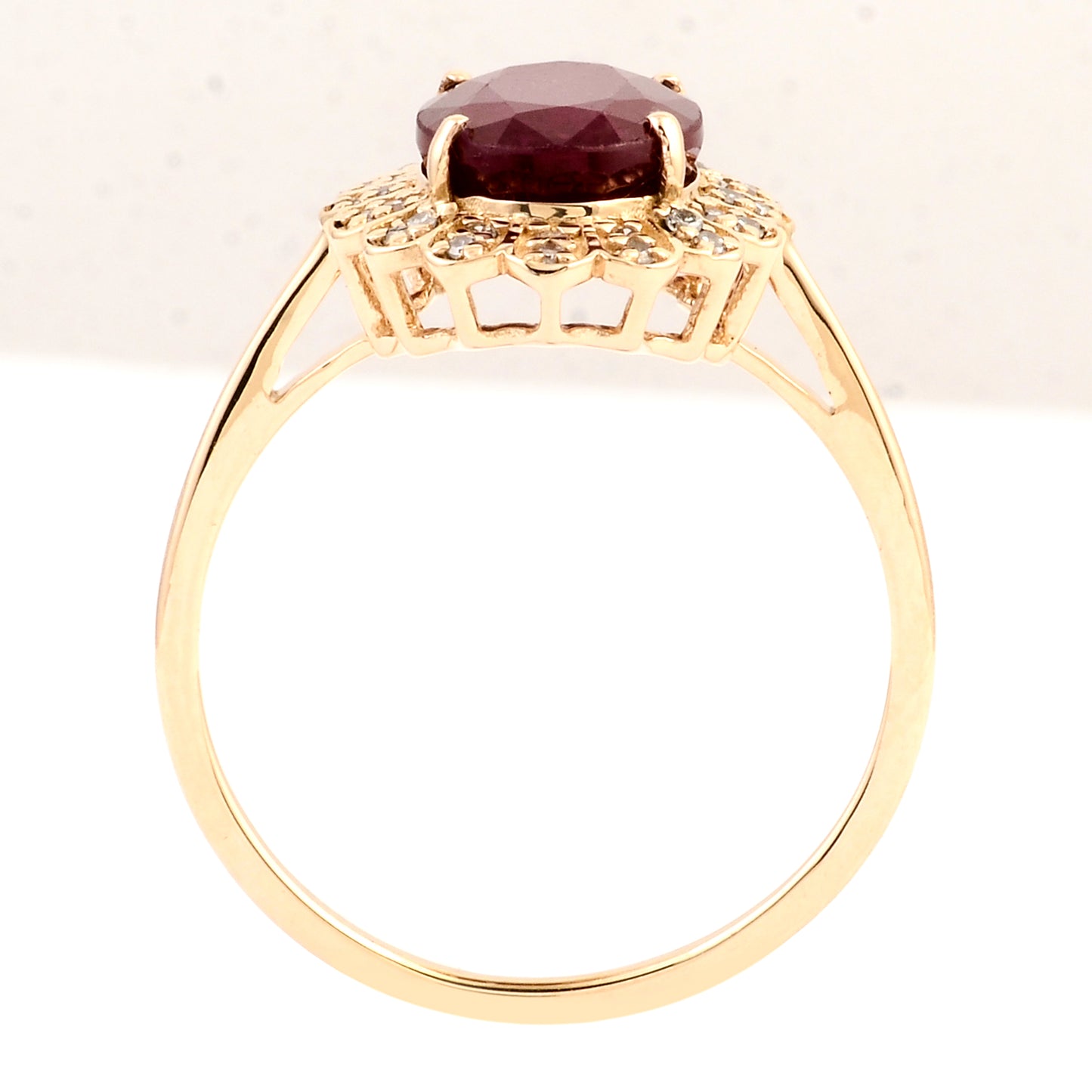 3.21 Ct Natural Codundum Ruby 14K Gold Ring