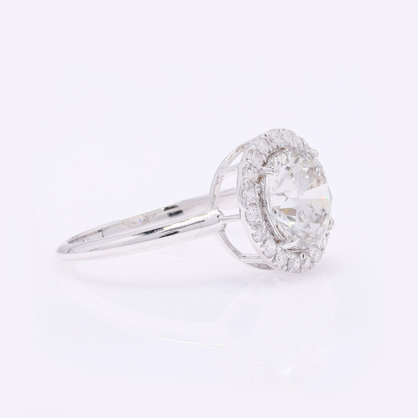 2.39 Carats Lab Grown Diamond 14K Gold Ring