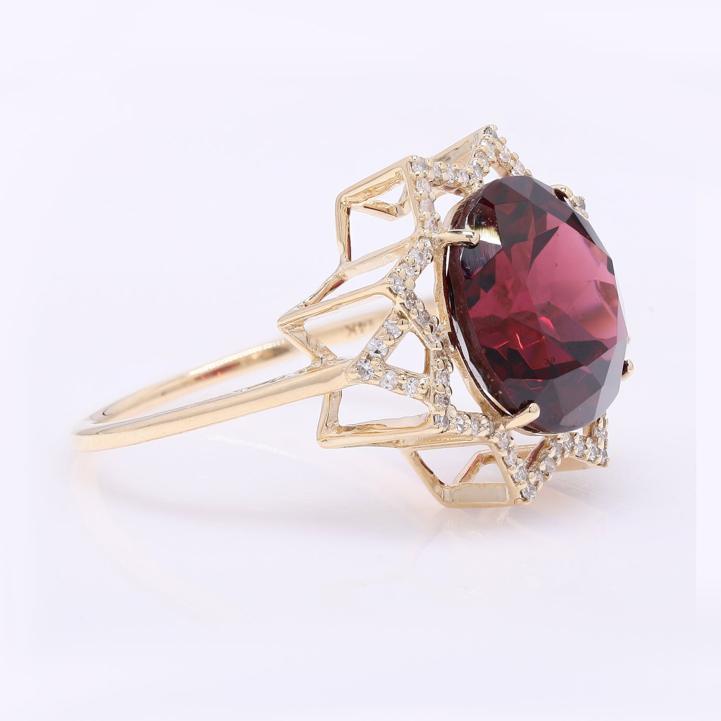 7.32 Ct Round Mixed Cut Natural Rhodolite 14K Gold Ring