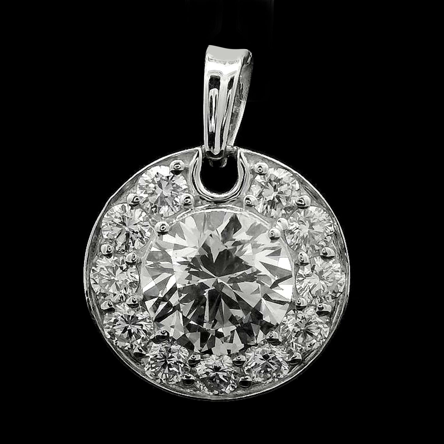 2.30 Carats Lab Grown Diamond 14K Gold Pendant