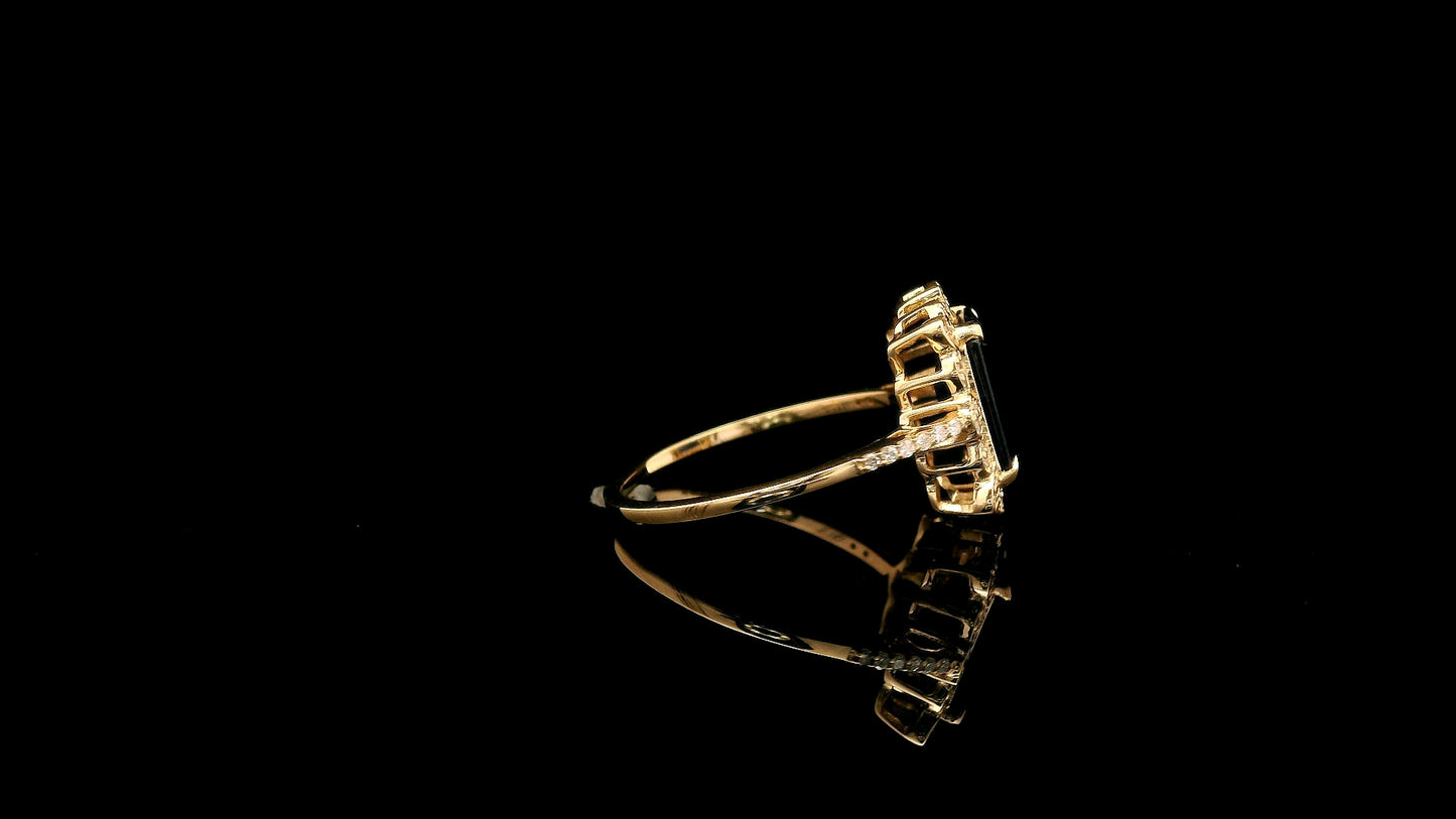 2.53 Ct Octagon Natural Sapphire 14K Gold Ring