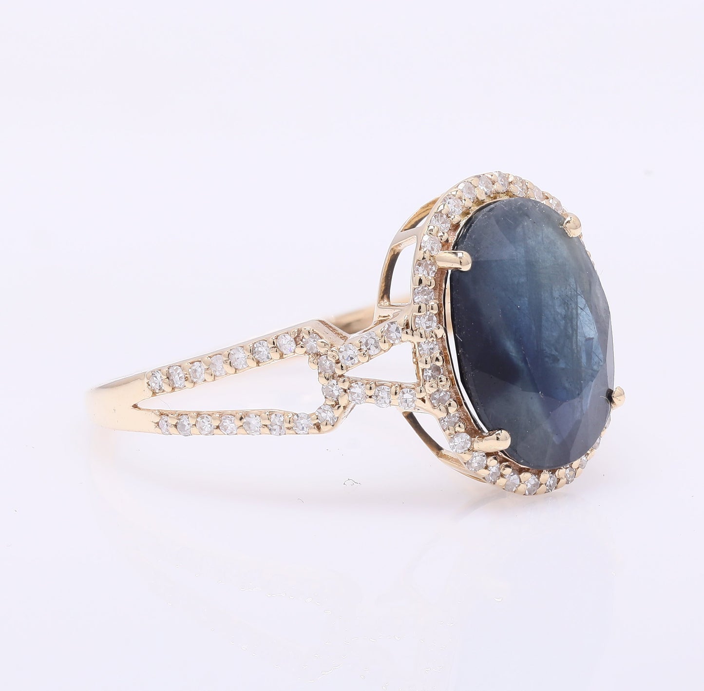 3.22 Ct Oval Mixed Cut Natural Sapphire 14K Gold Ring