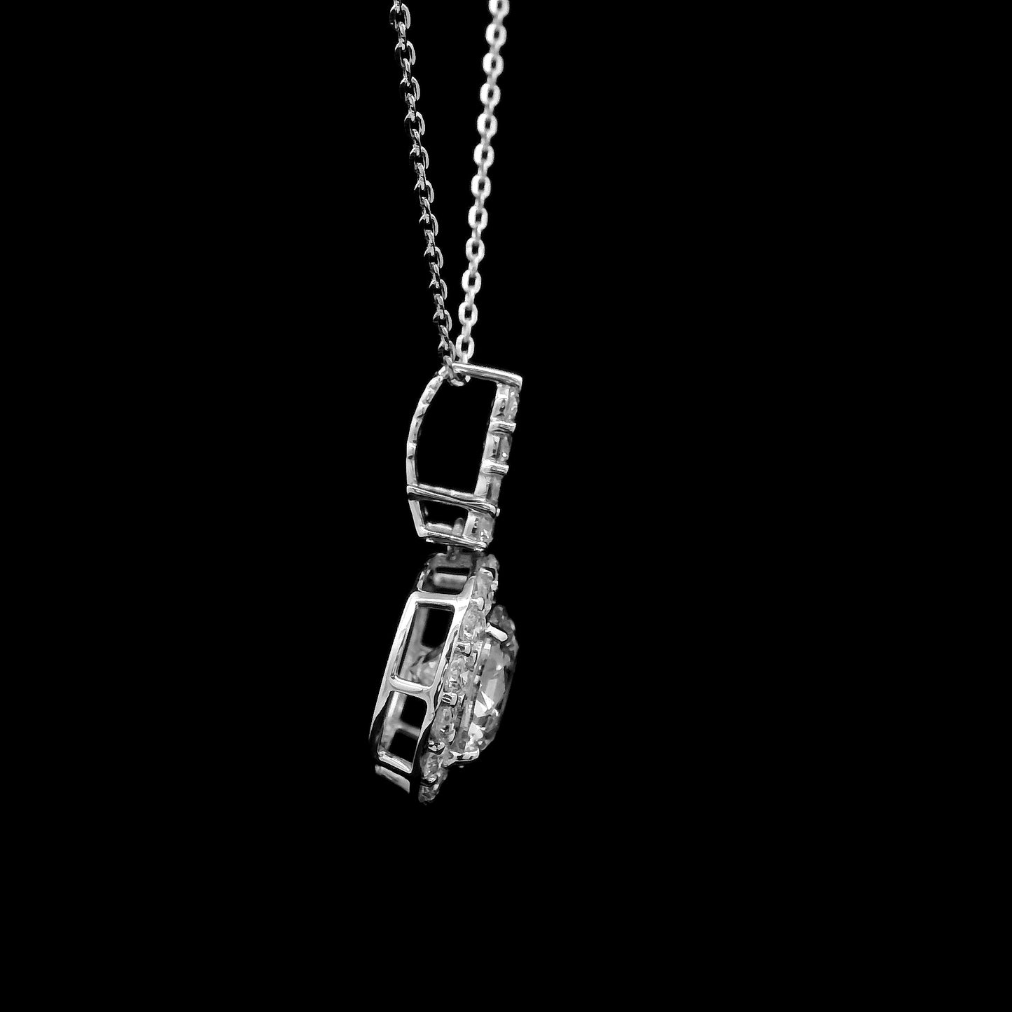 2.19 Carats Lab Grown Diamond 14K Gold Pendant