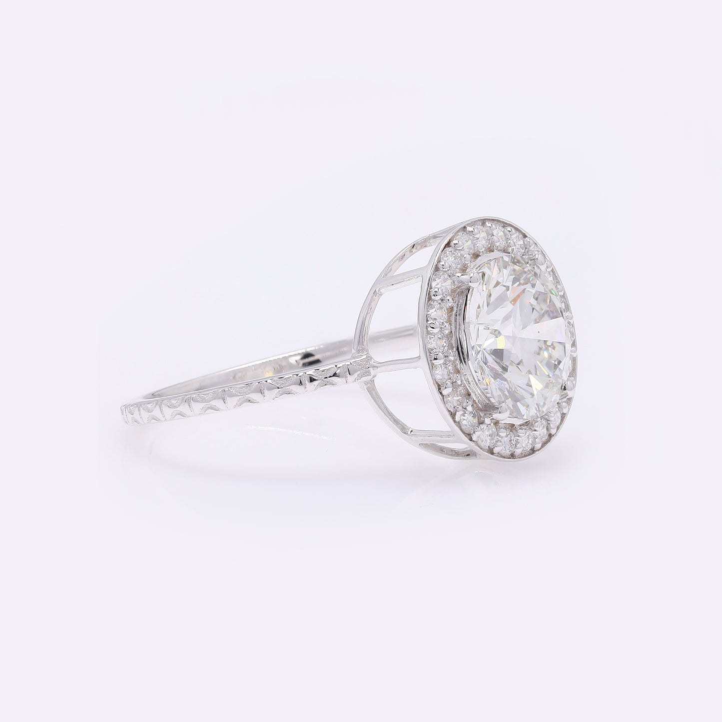 2.33 Carats Lab Grown Diamond 14K Gold Ring