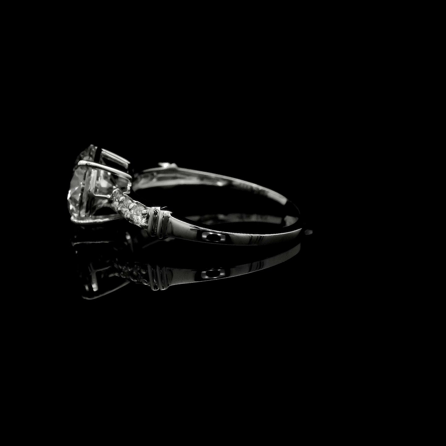 2.29 Carats Lab Grown Diamond 14K Gold Ring