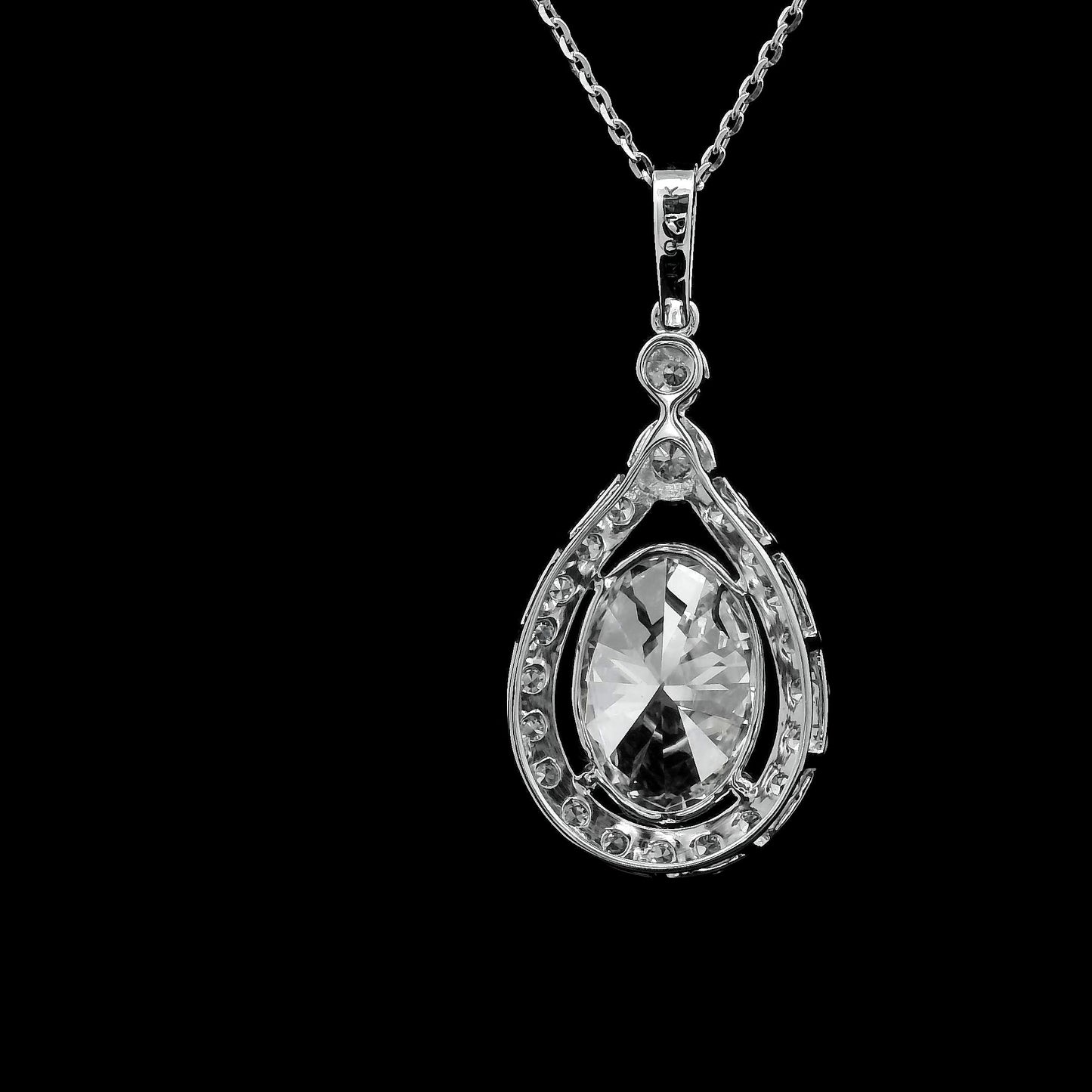 3.21 Carats Lab Grown Diamond 14K Gold Pendant