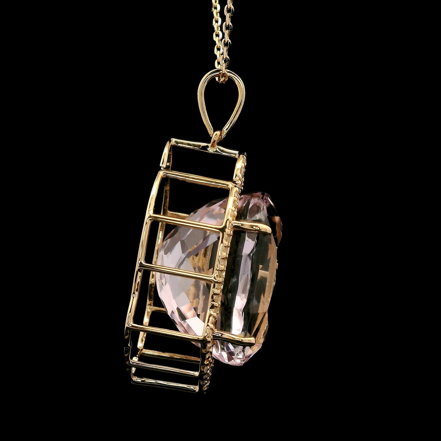 13.53 Ct Oval Kunzite 14K Gold Pendant