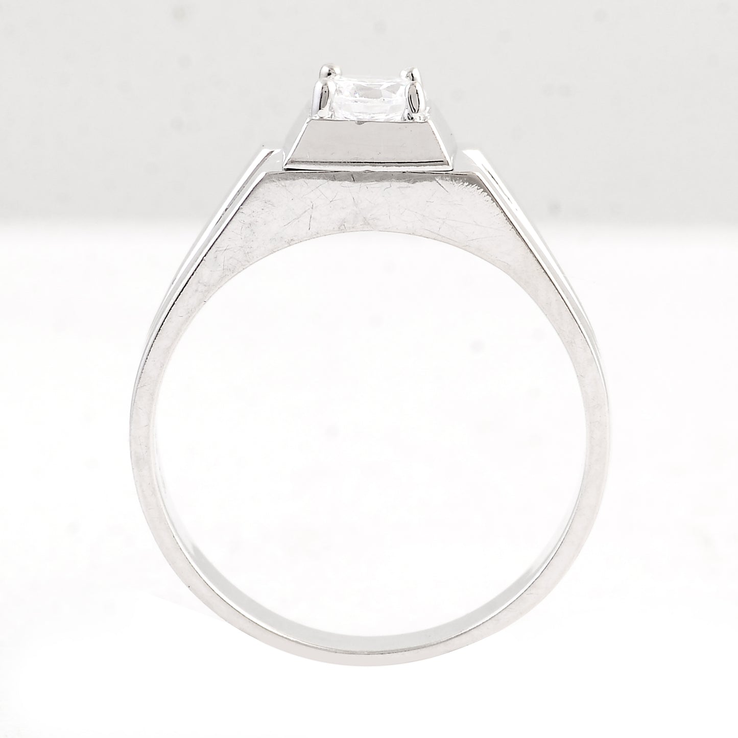 0.82 Ct Cubic Zirconia 925 Sterling Silver Ring