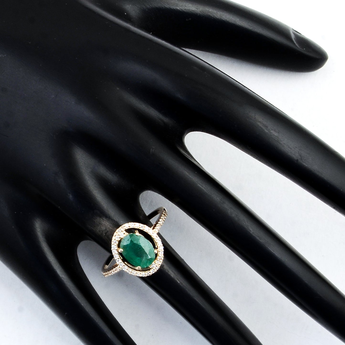 1.39 Ct Oval Mixed Cut Natural Beryl Emerald 14K Gold Ring