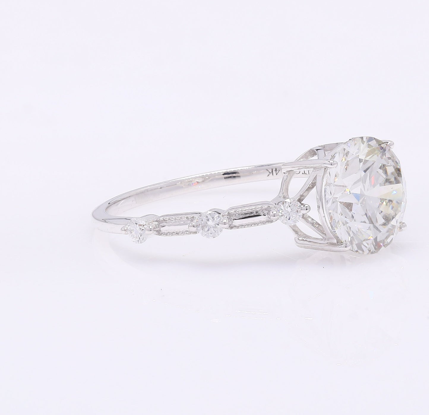 2.16 Carats Lab Grown Diamond 14K Gold Ring