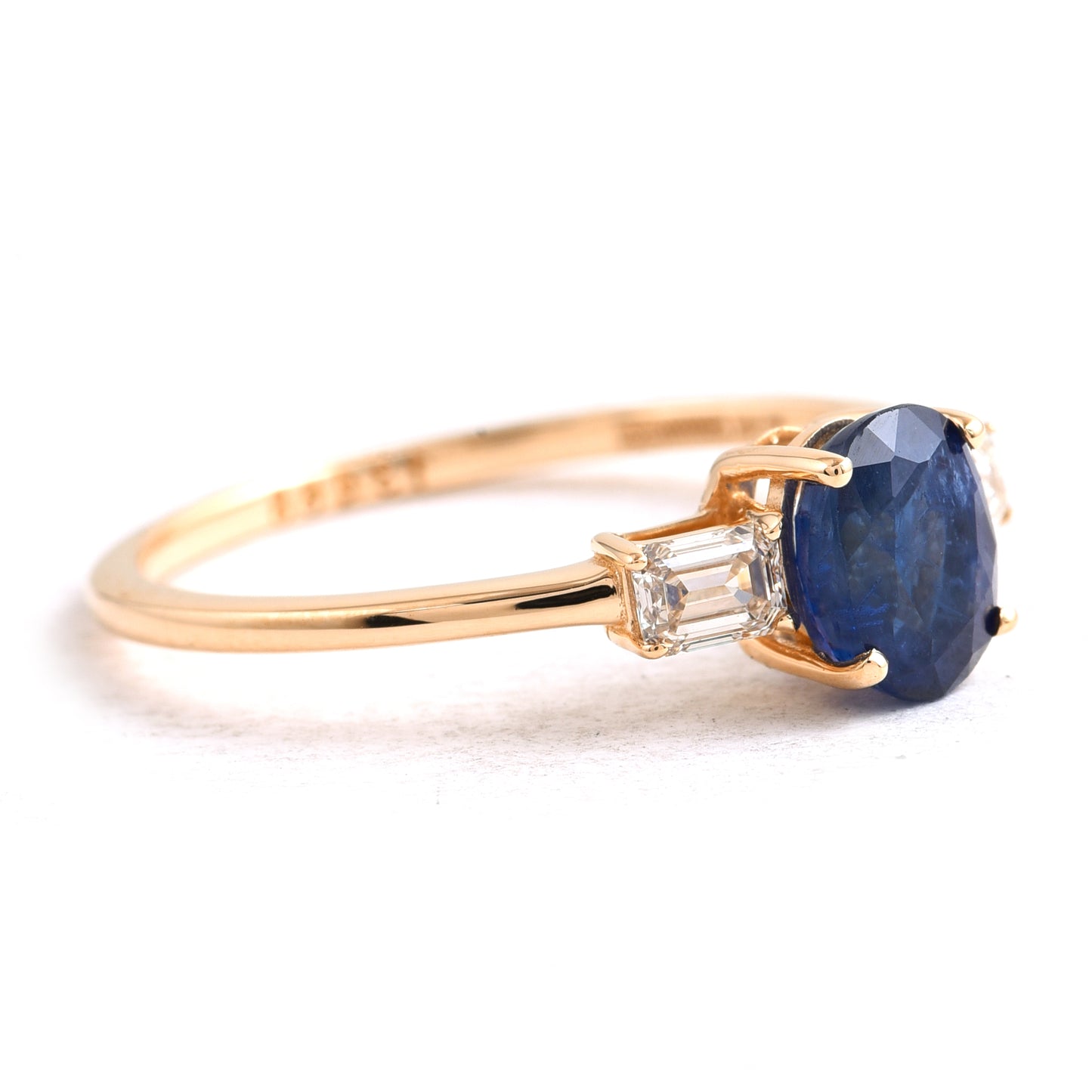 1.51 Ct Oval Sapphire 14K Gold Ring