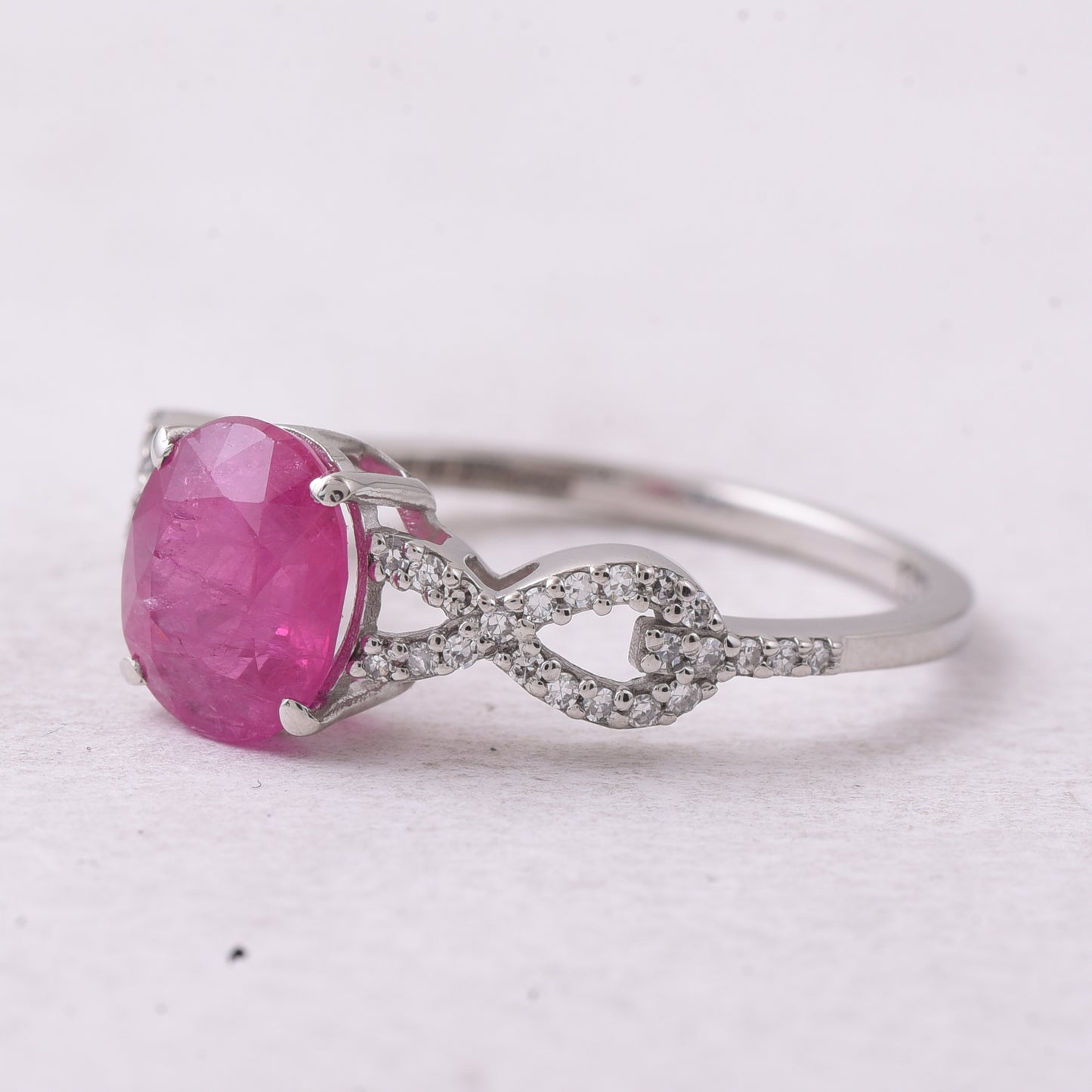 2.22 Ct Oval Mixed Cut Natural Ruby 950 Platinum Ring