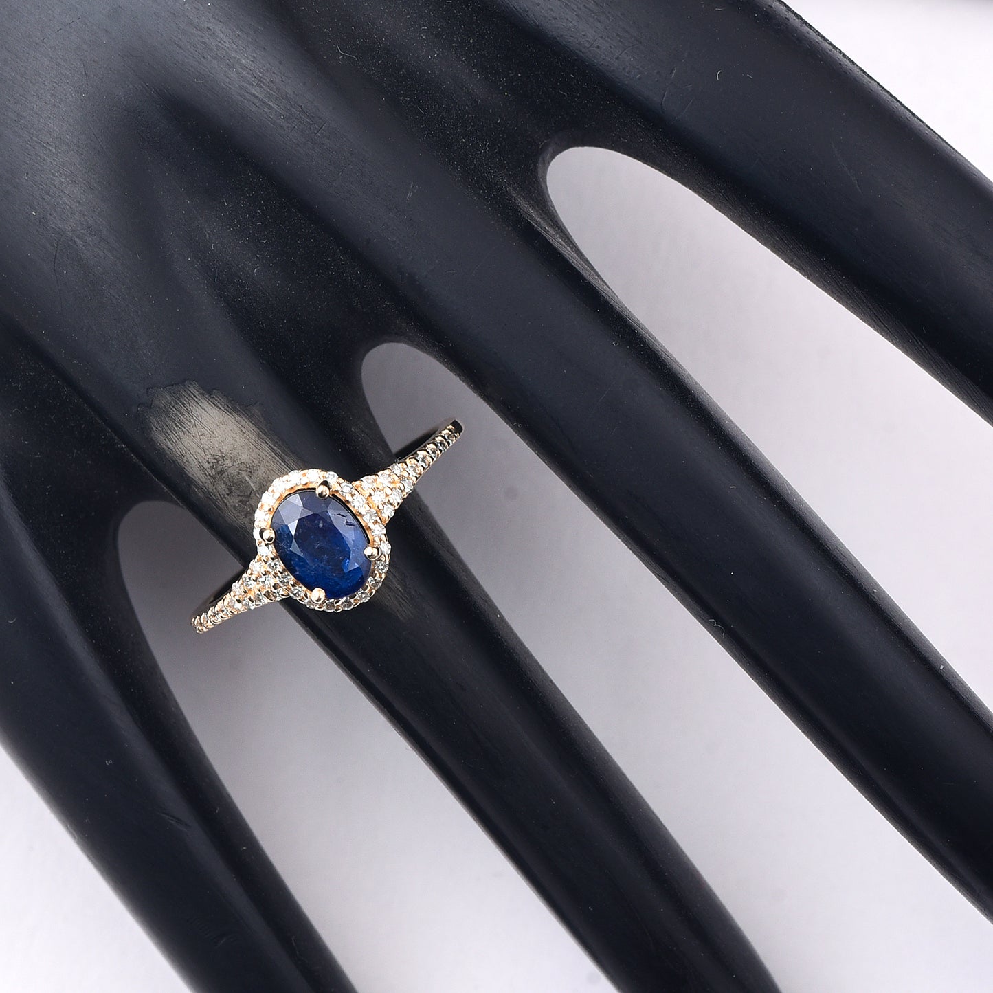 1.23 Ct Oval Mixed Cut Natural Sapphire 14K Gold Ring