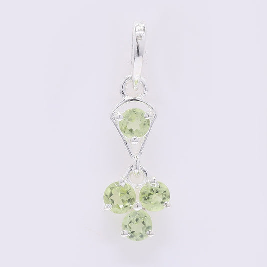 0.39 Ct Round Peridot 925 Silver Pendant