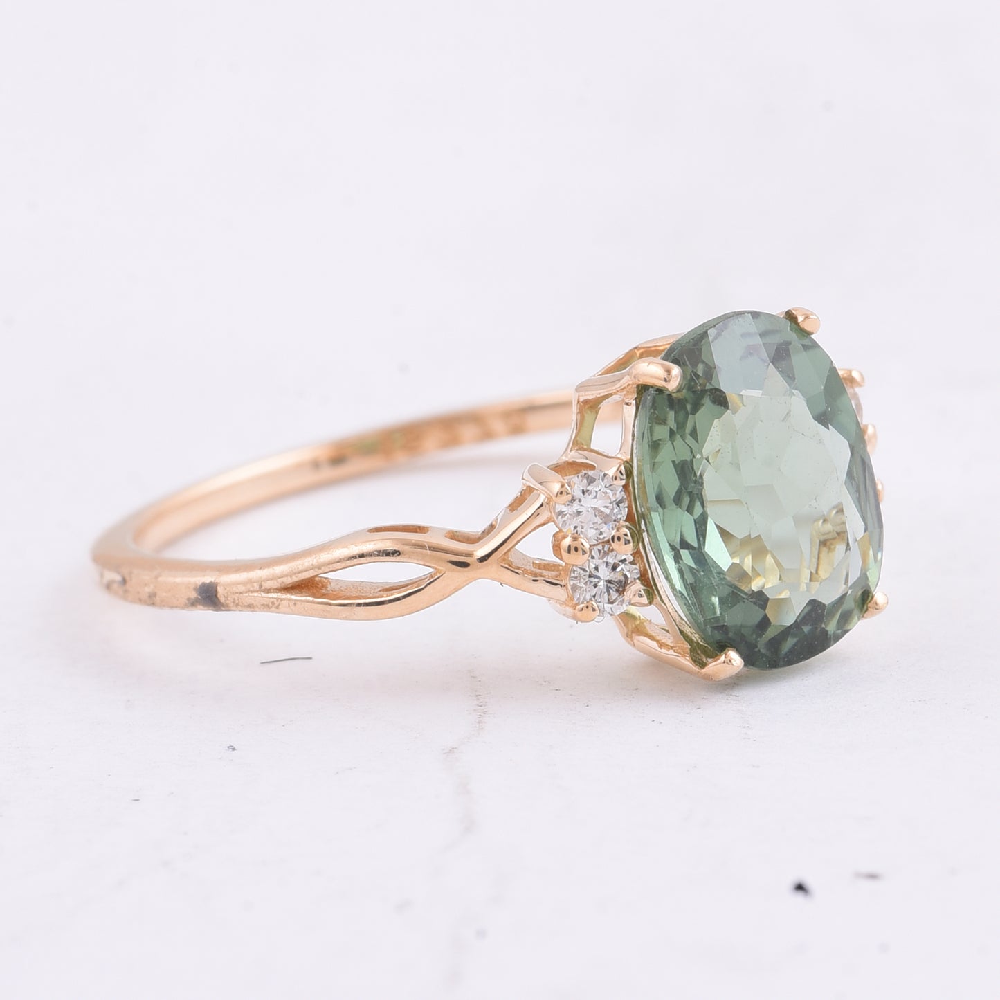 2.35 Ct Cushion Natural Apatite 14K Gold Ring