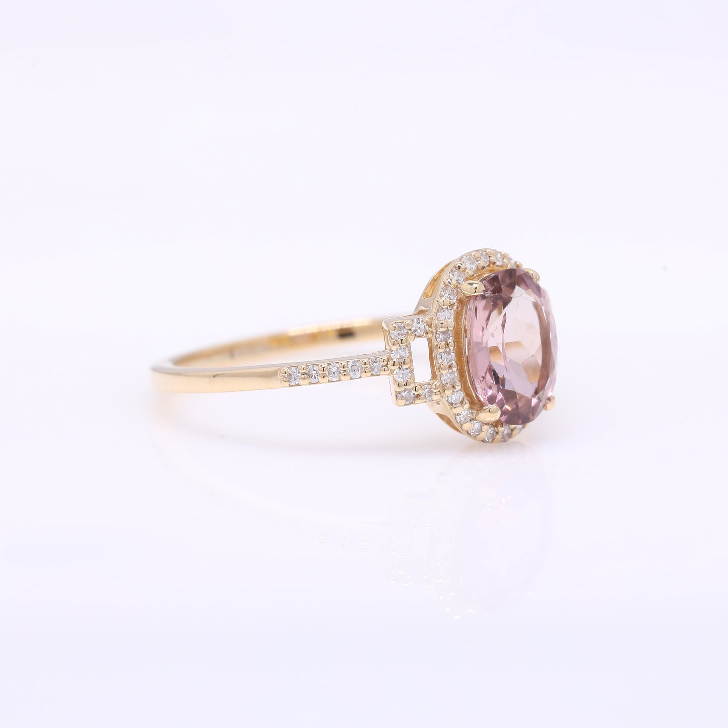 1.23 Ct Oval Mixed Cut Natural Tourmaline 14K Gold Ring