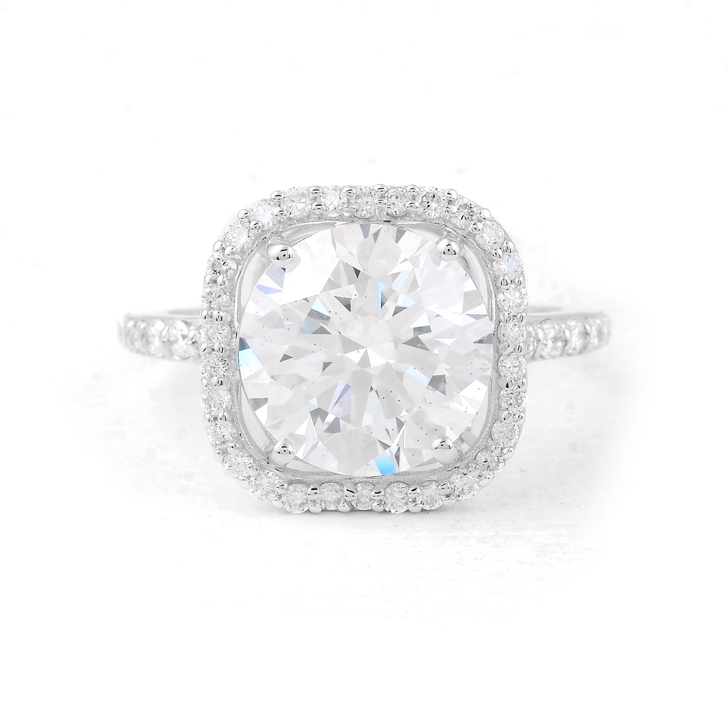 5.23 Carats Lab Grown Diamond 14K Gold Ring