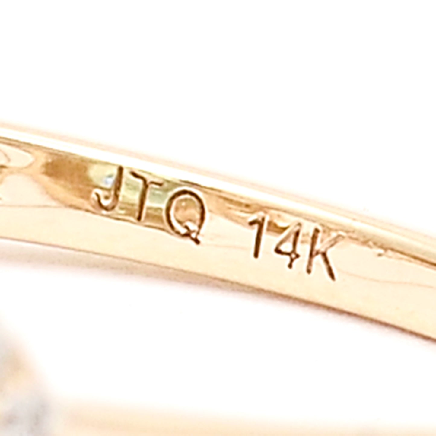2.01 Ct Octagon Natural Eridot 14K Gold Ring
