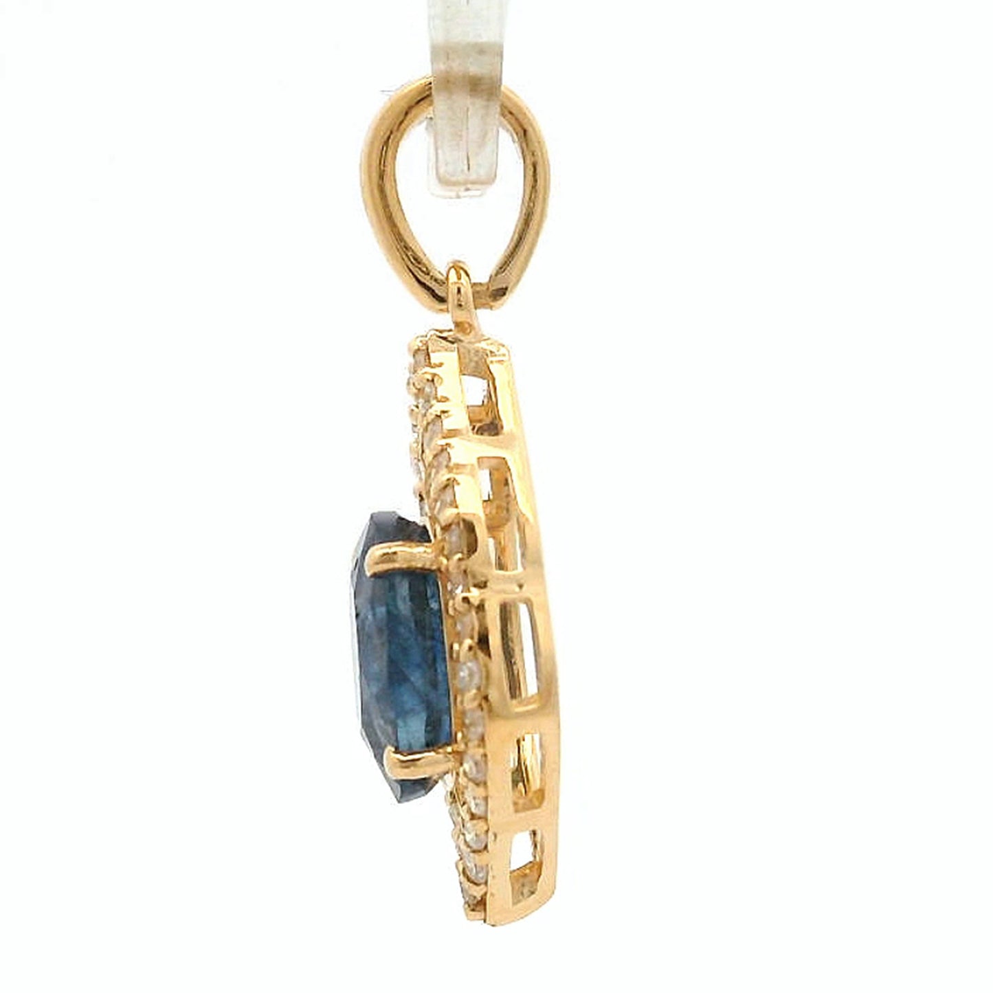 1.18 Ct Oval Sapphire 14K Gold Pendant