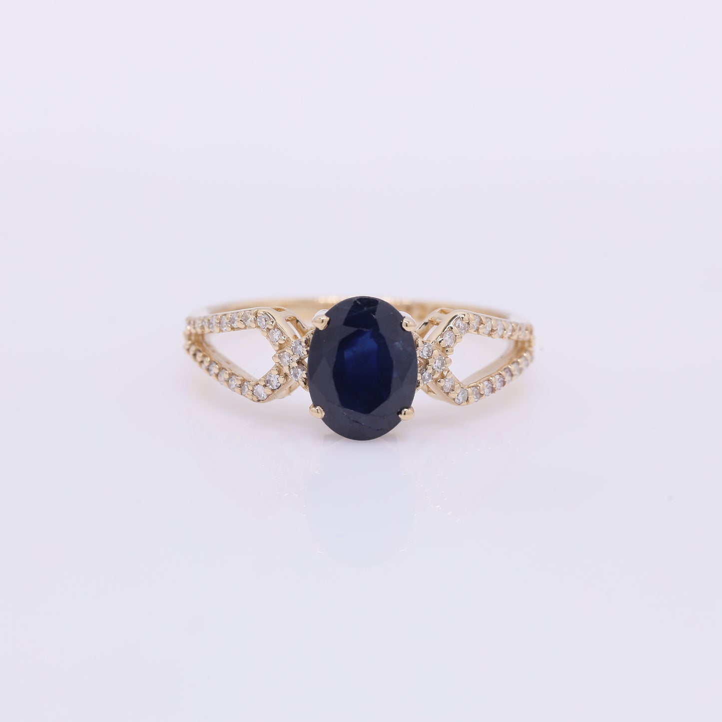 2.02 Ct Oval Mixed Cut Natural Sapphire 14K Gold Ring
