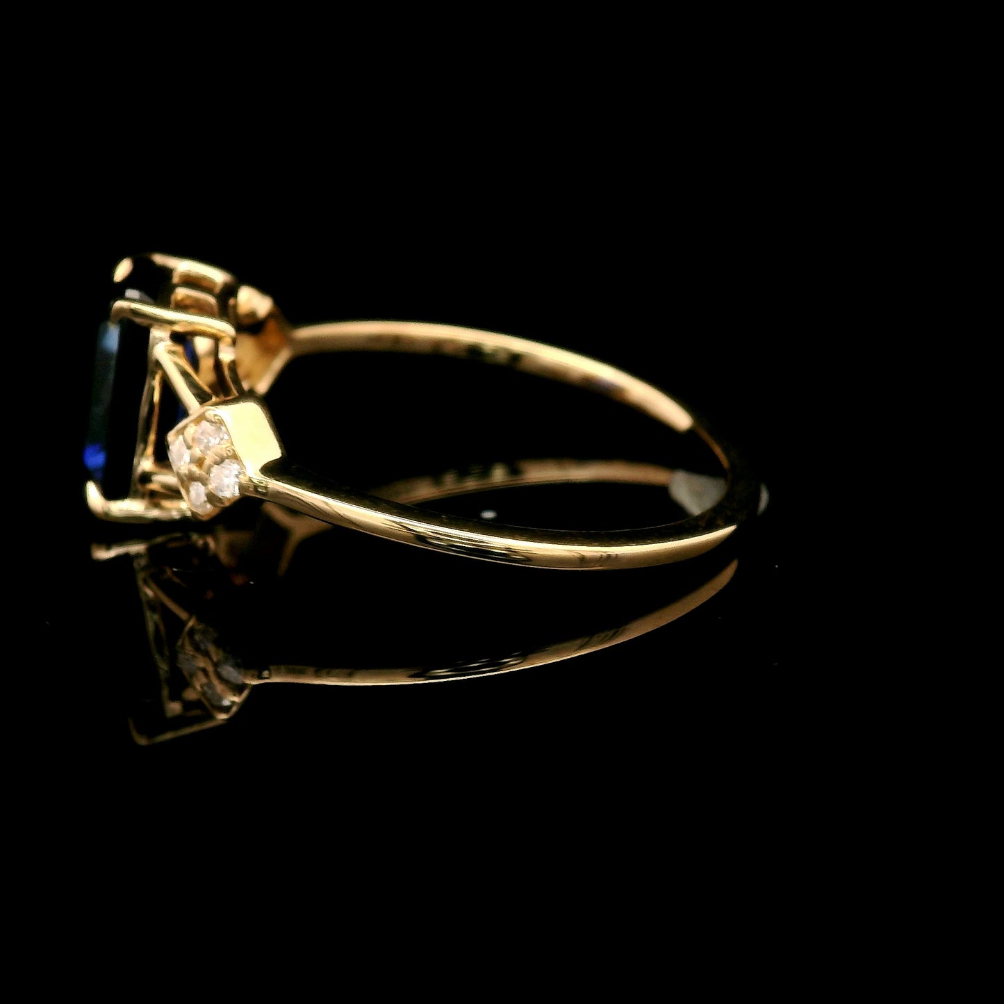 1.78 Ct Emerald Cut Lab Grown Sapphire 14K Gold Ring