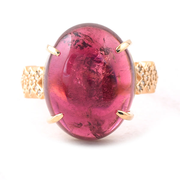 16.77 Ct Oval Cabochon Cut Natural Pink Tourmaline 14K Gold Ring