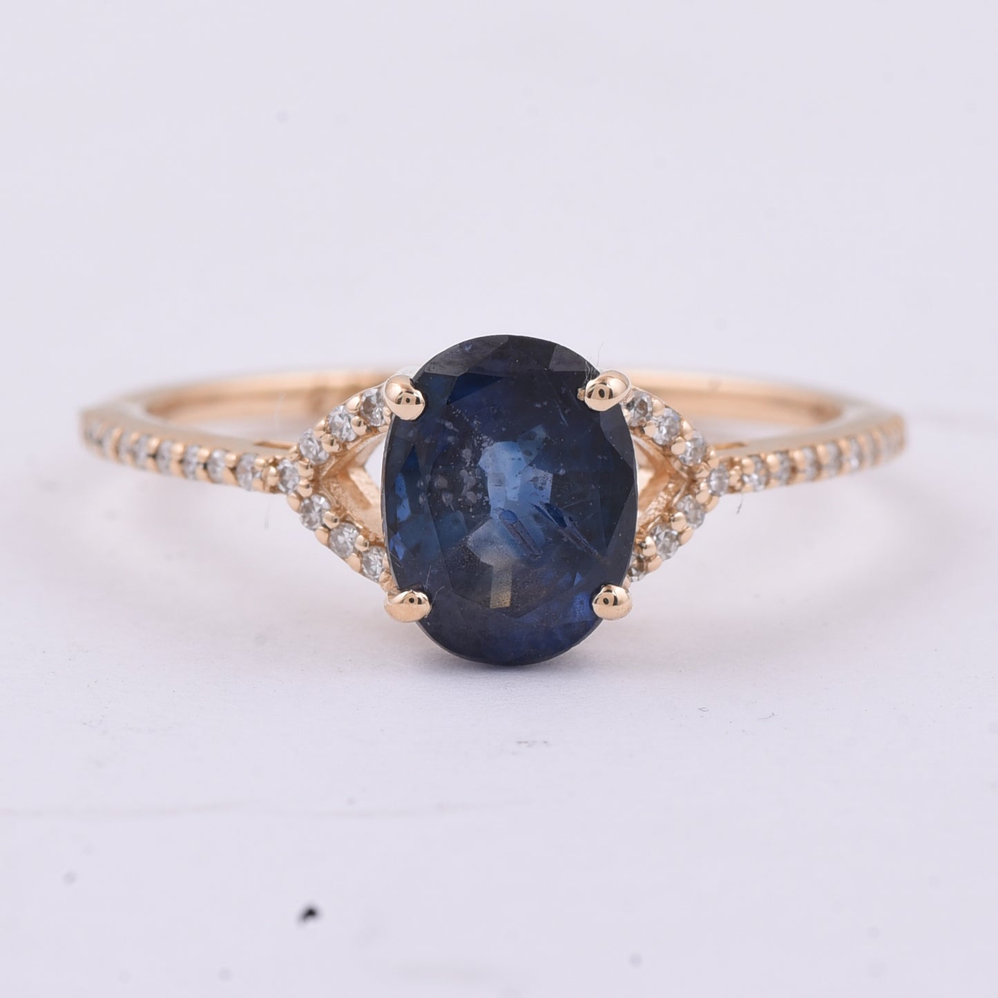 2.01 Ct Oval Natural Sapphire 14K Gold Ring