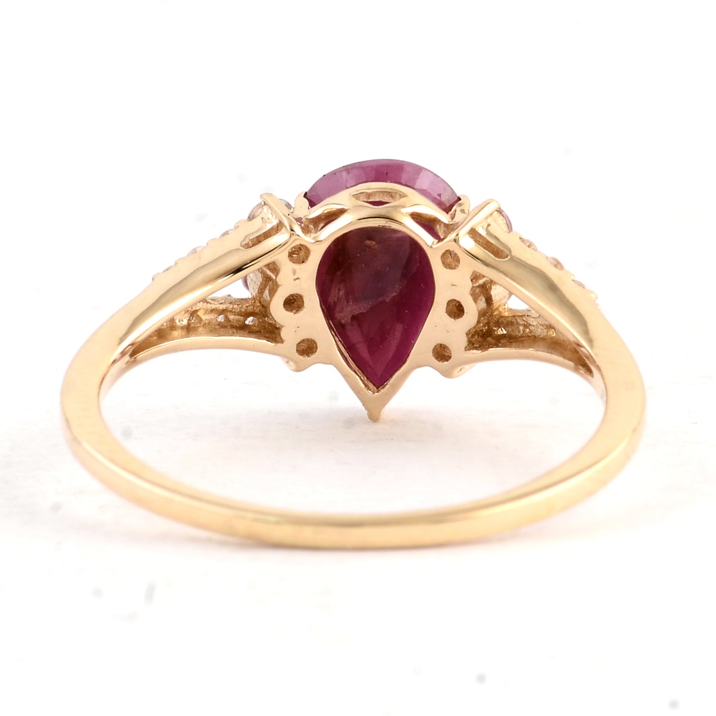 1.65 Ct Pear Ruby 14K Gold Ring