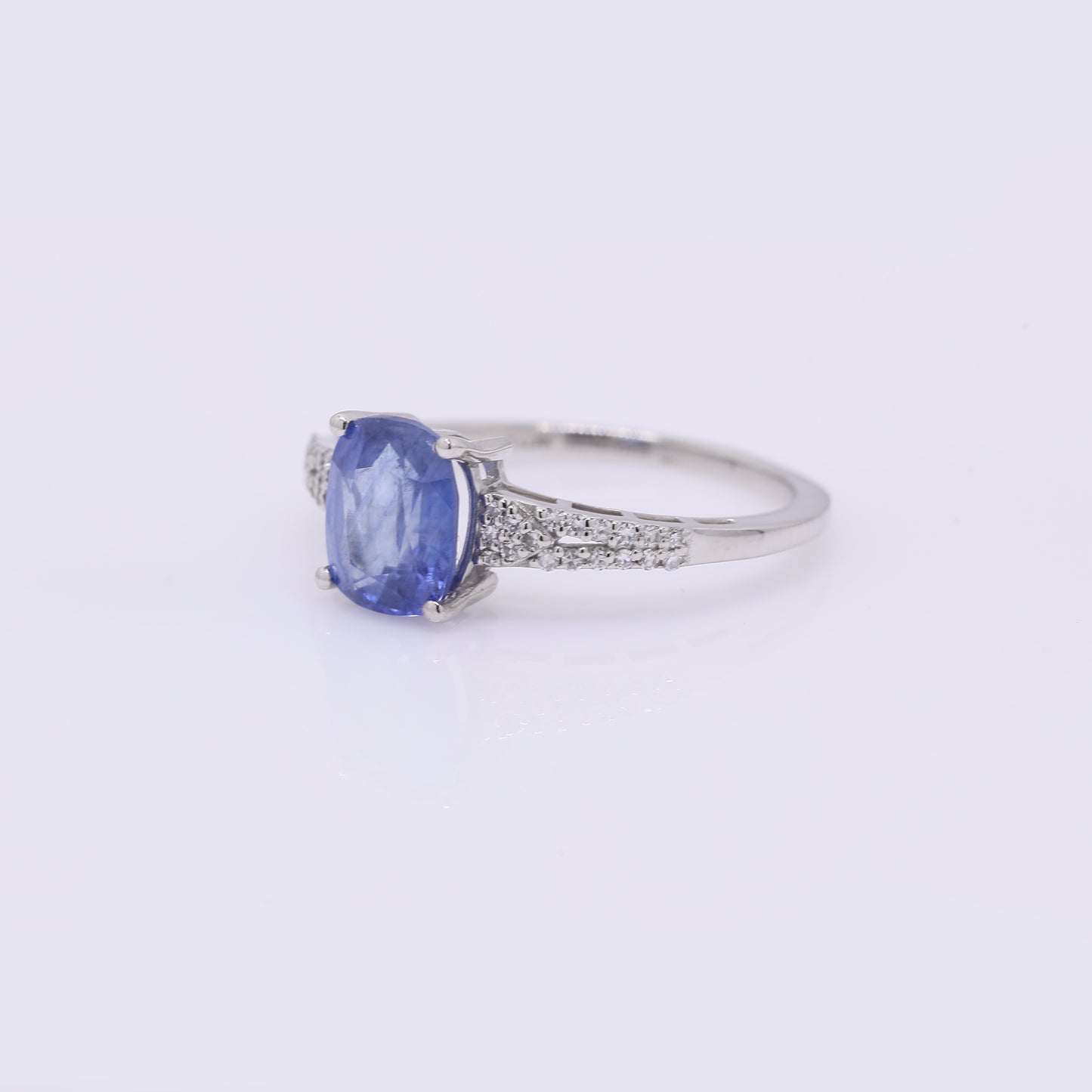 2.17 Ct Cushion Mixed Cut Natural Sapphire 950 Platinum Ring