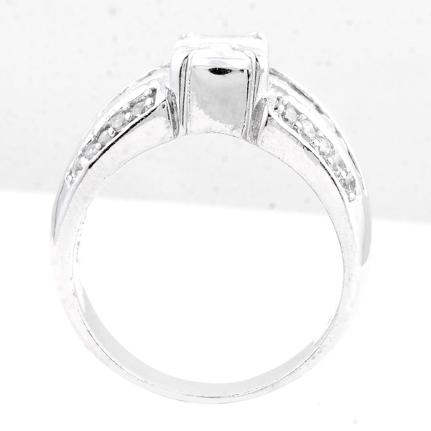 14.87 Ct Cubic Zirconia 925 Sterling Silver Ring