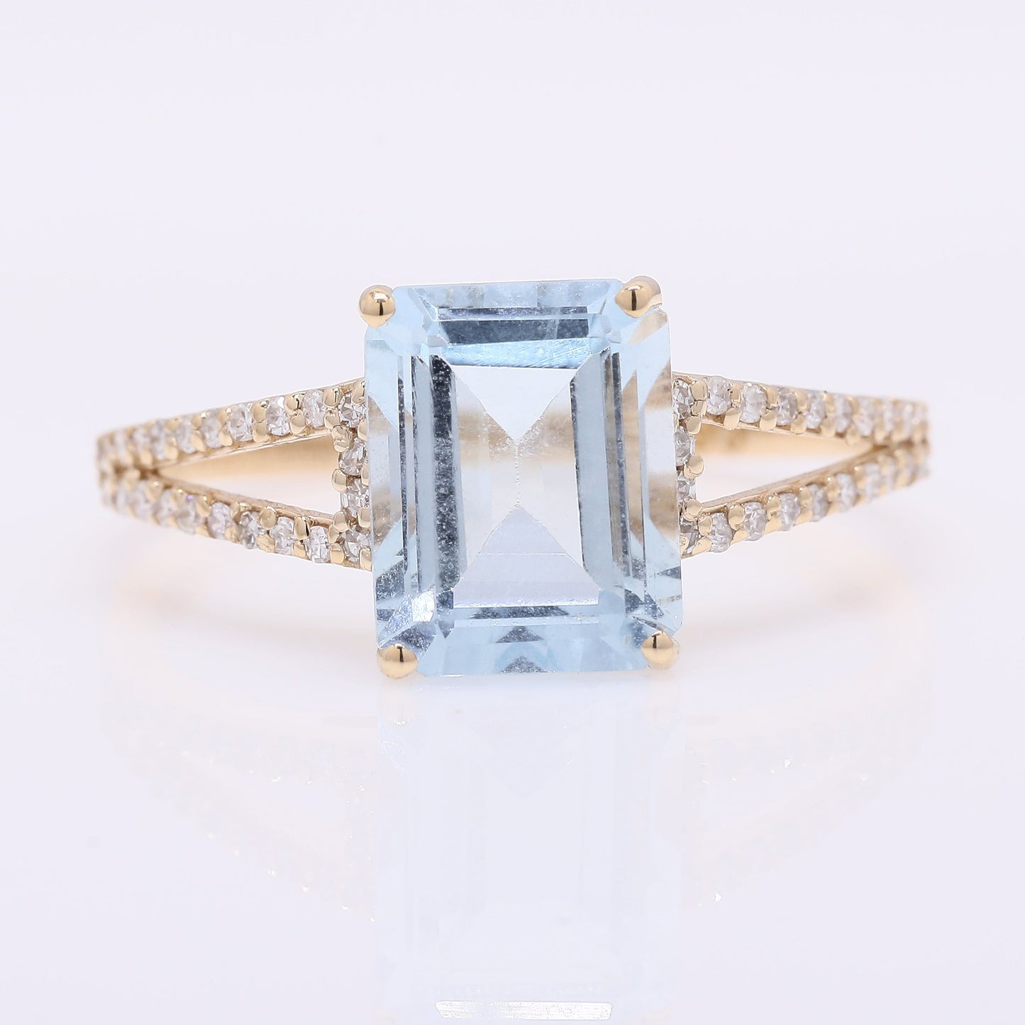 2.22 Ct Octagon Step Cut Natural Aquamarine 14K Gold Ring